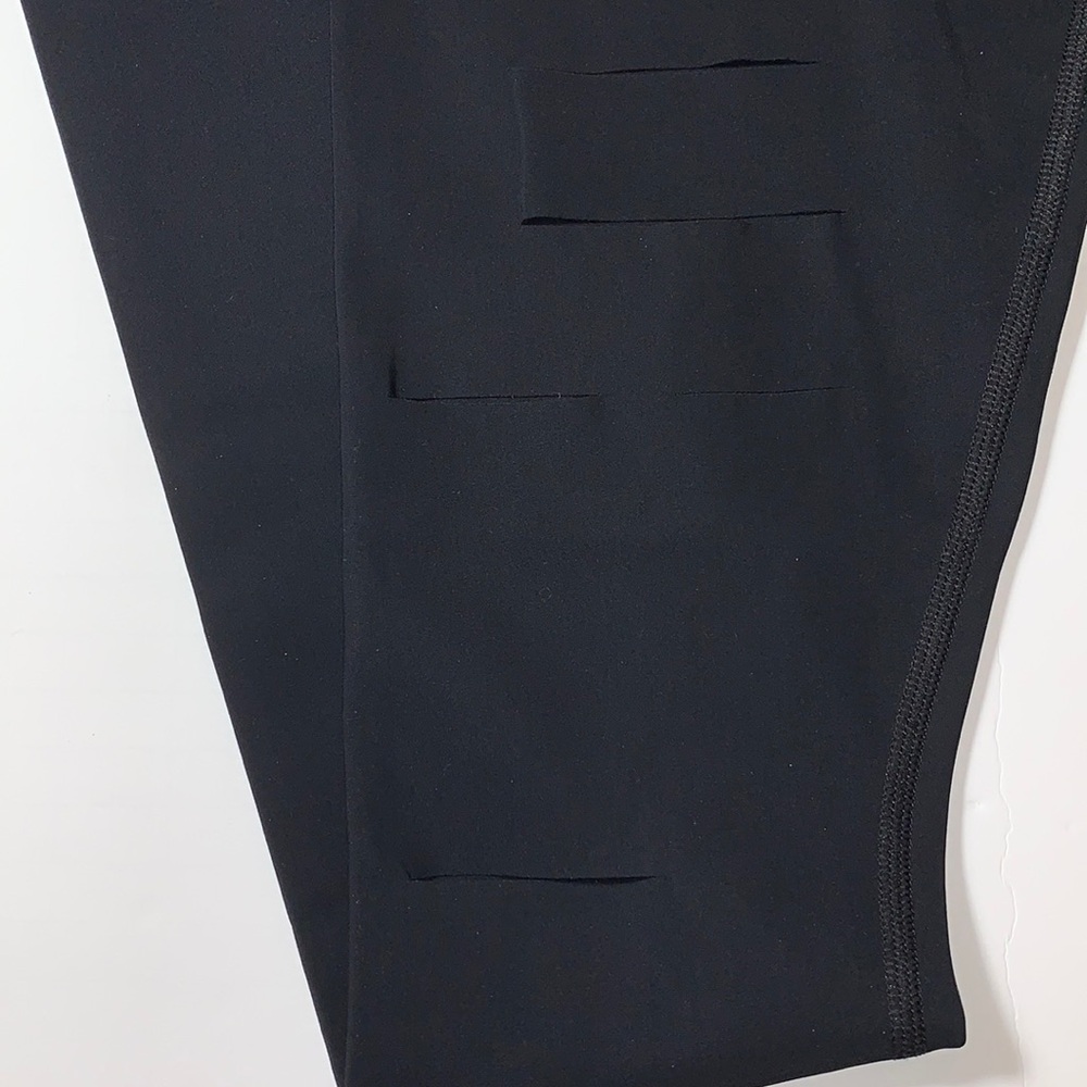 alo Women’s Yoga Pant Size XS Split leg